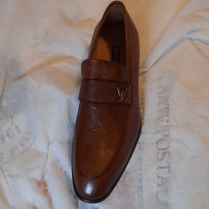 Lv schoes